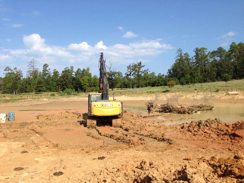 Pond repair and clay lining work